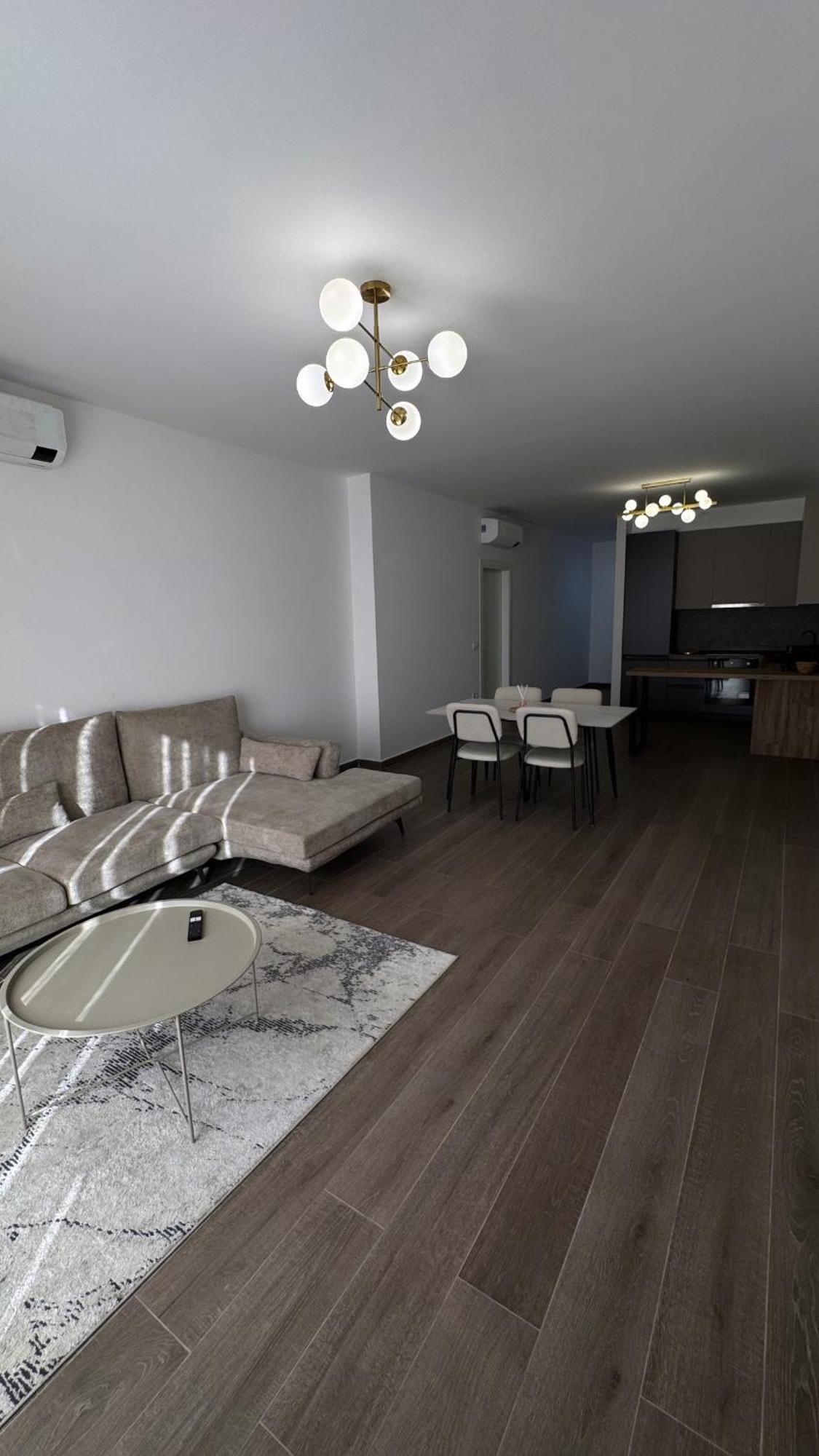 Free Parking Skanderbeg Square - Spacious Central Apartment 티라나 외부 사진